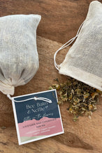 Load image into Gallery viewer, Lavender and Chamomile bath tea