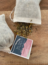 Load image into Gallery viewer, Lavender and Chamomile bath tea