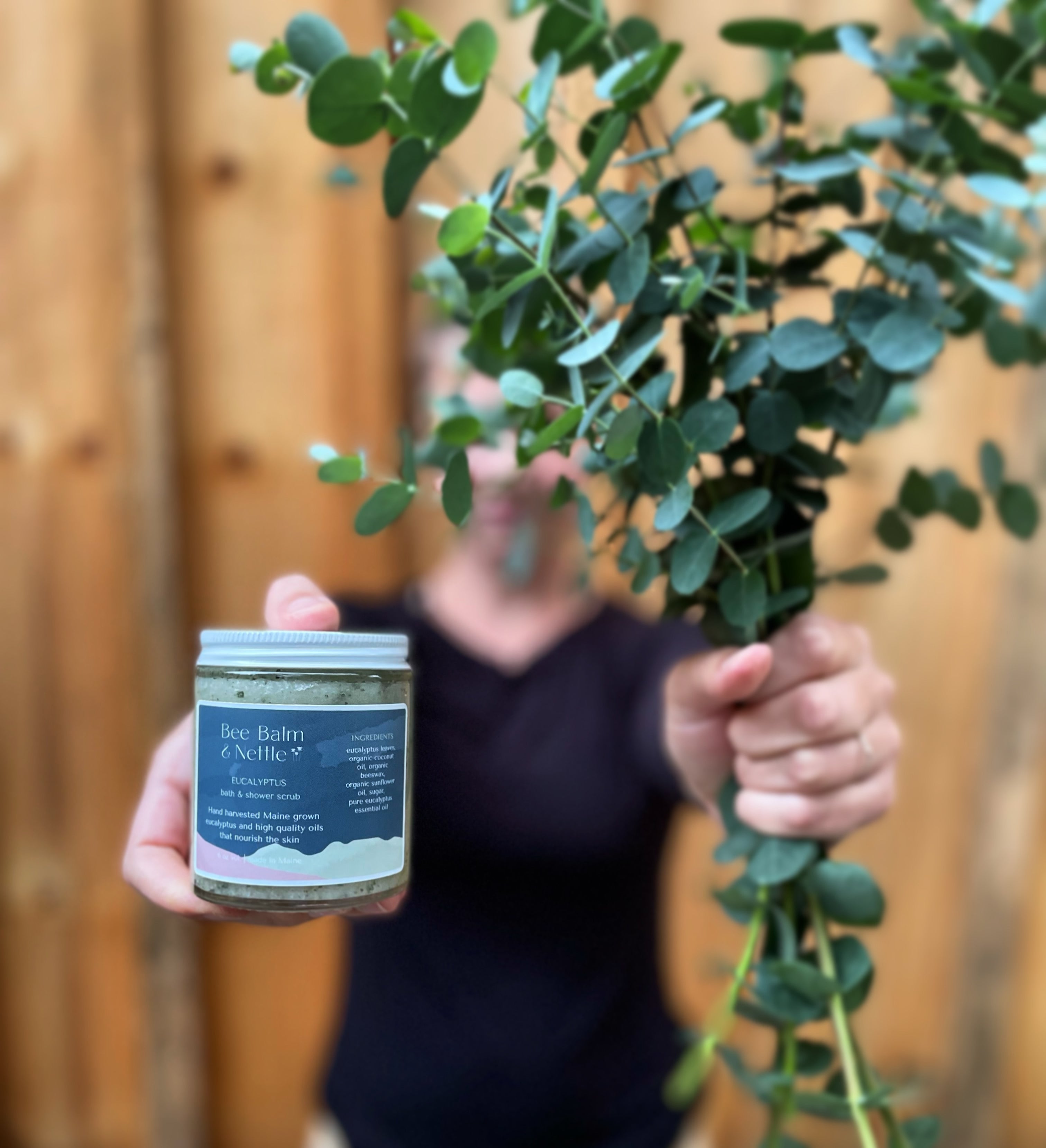 Eucalyptus bath and shower scrub