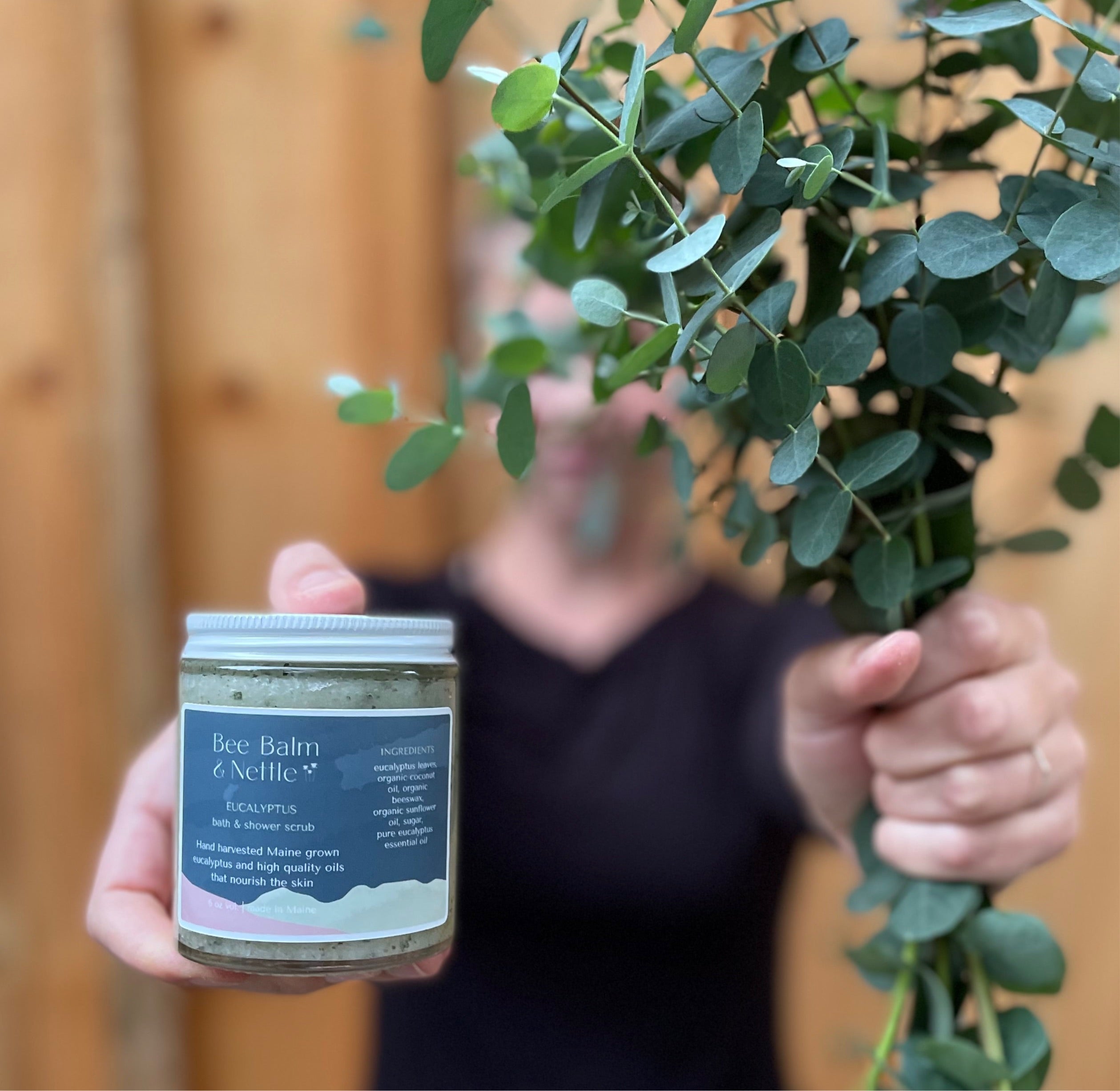 Eucalyptus bath and shower scrub